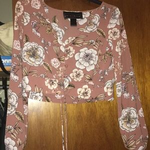 Floral cropped blouse